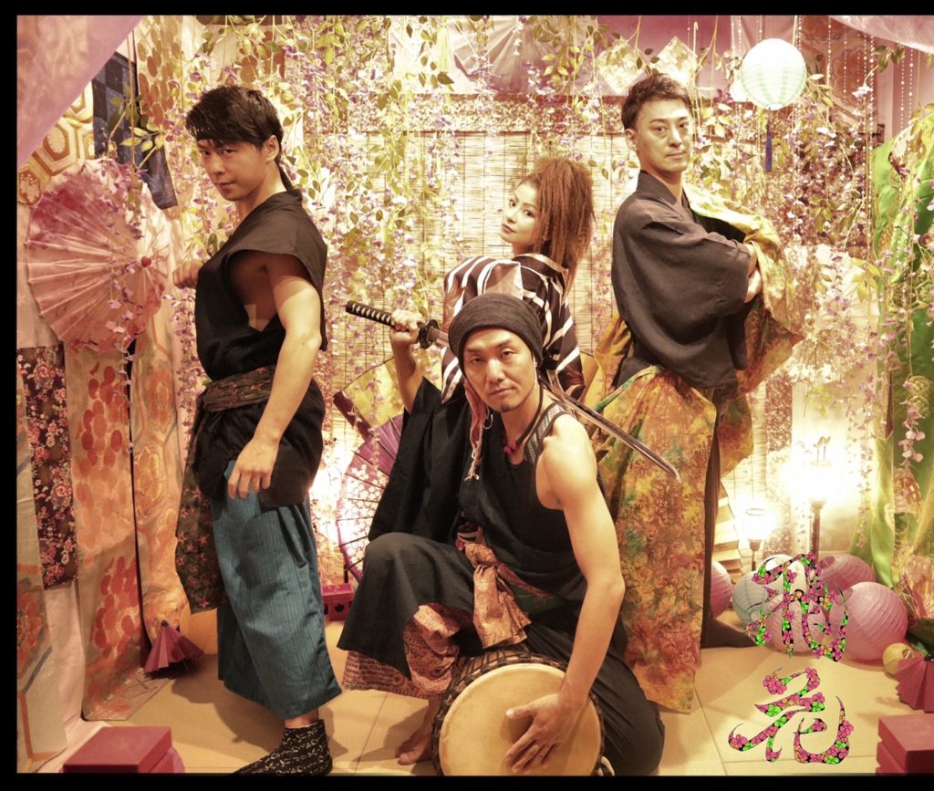 Performance artist group / 演楽表現集団 飛花 ～Hibana～