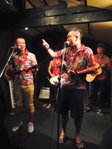 11898732_840611396057366_3172772745379959169_n